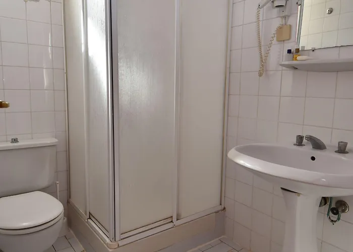 Uemit Ξενοδοχείο 3*