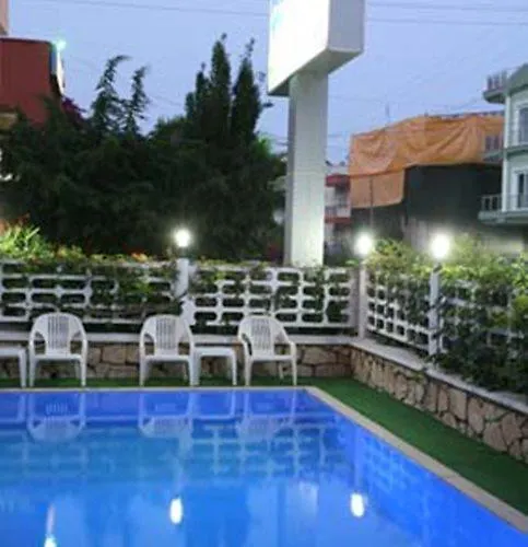 Uemit Ξενοδοχείο 3*