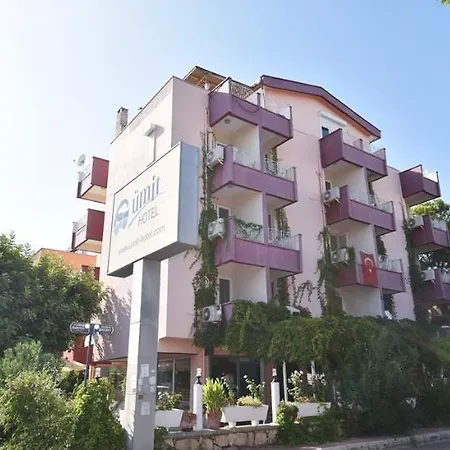 Uemit Hotel 3*