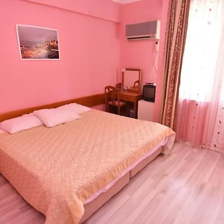 Uemit Hotel