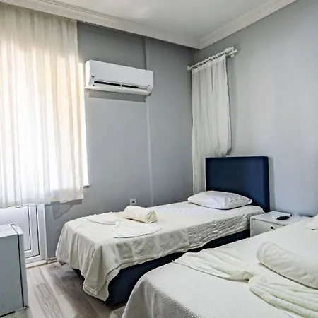 Otel Uemit 3*