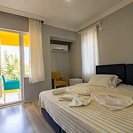 Otel Uemit 3*